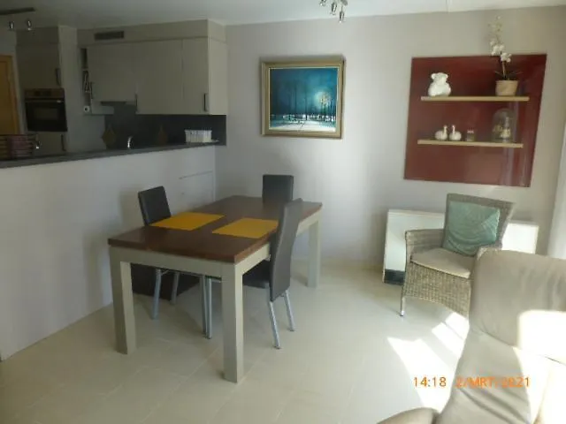 Met Garage Aan Zee Apartment *